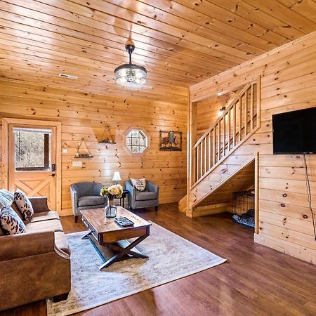 The Sly Fox - Recently Updated/ Ideal Pf Location Pigeon Forge Exteriör bild