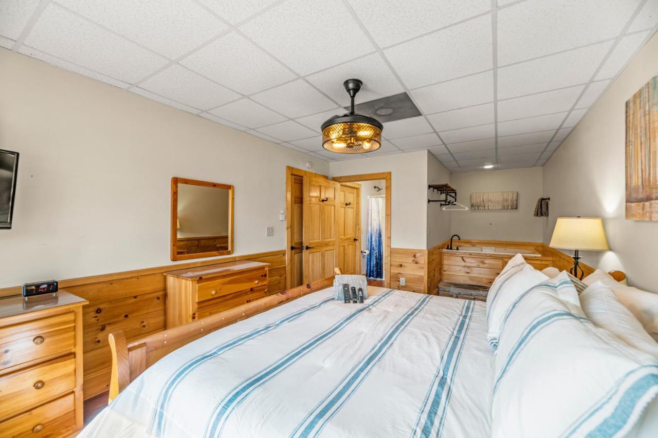 The Sly Fox - Recently Updated/ Ideal Pf Location Pigeon Forge Exteriör bild