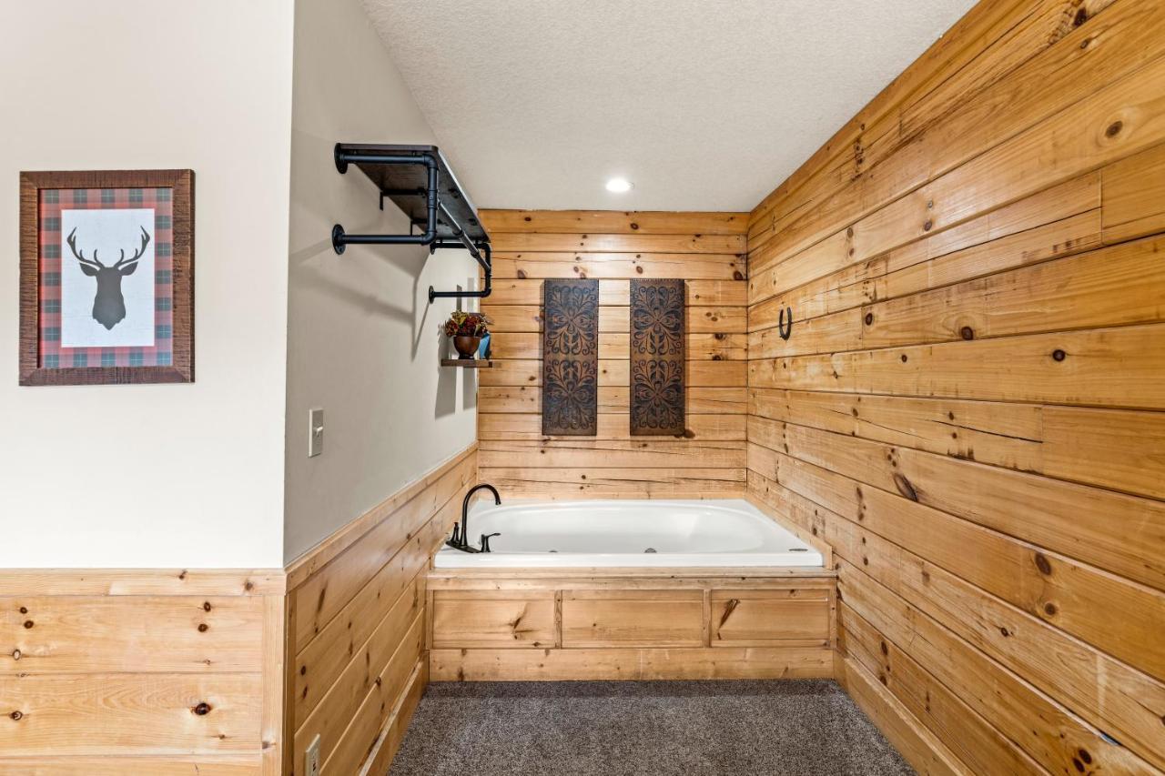 The Sly Fox - Recently Updated/ Ideal Pf Location Pigeon Forge Exteriör bild